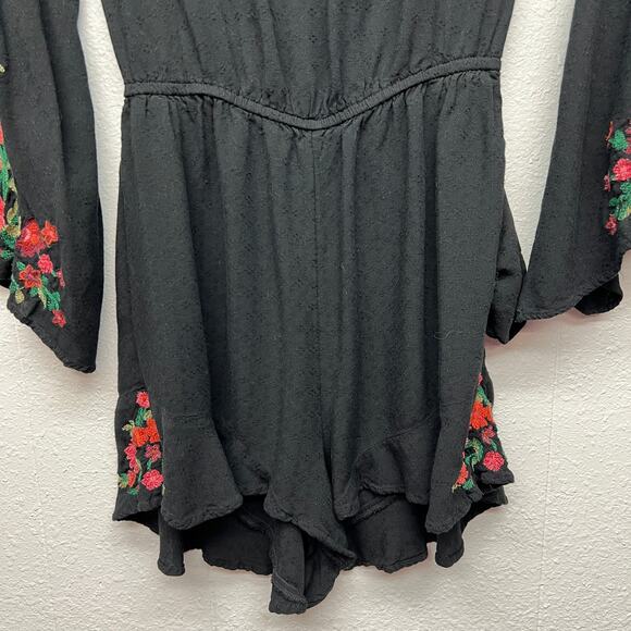 American Eagle Romper Womens Small Embroidered Dark Fairy Boho Festival Romantic - Picture 5 of 13